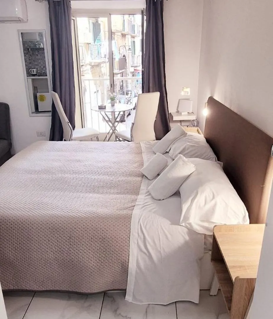 Relais Borbonico Chiaia Apartment Naples